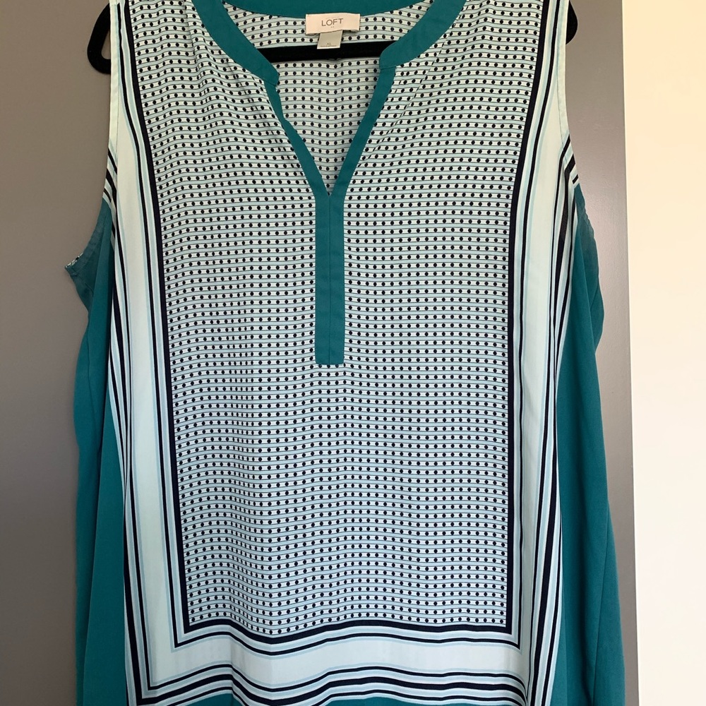 Teal color block sleeveless blouse